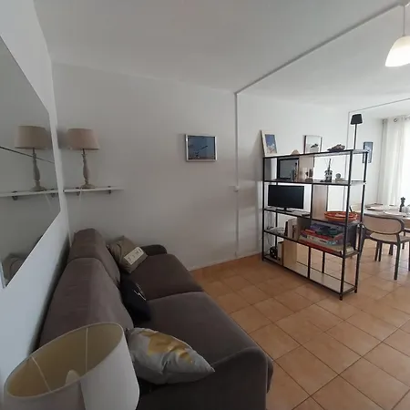 T2 Rdc, Front De Mer, 4 Couchages, Les Balcons De La Mediterranee
