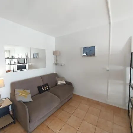 T2 Rdc, Front De Mer, 4 Couchages, Les Balcons De La Mediterranee Apartment *