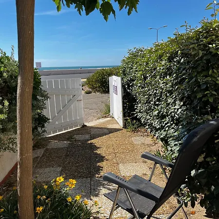 T2 Rdc, Front De Mer, 4 Couchages, Les Balcons De La Mediterranee Apartment