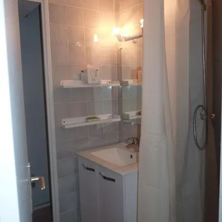 T2 Rdc, Front De Mer, 4 Couchages, Les Balcons De La Mediterranee Plage Apartment